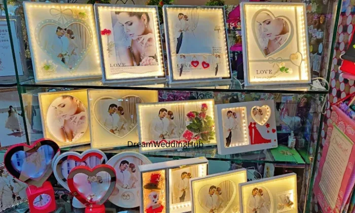 Archies Gallery Flora Collection